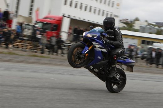 2011_ba_1104__large_