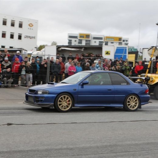 crop-2011_ba_1076__large_