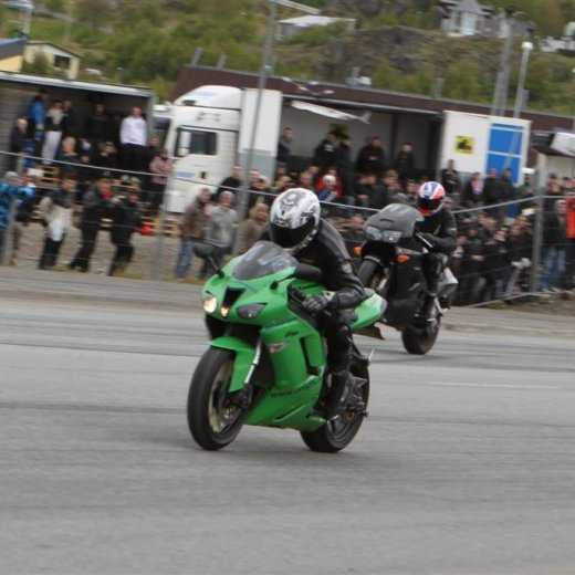 crop-2011_ba_1095__large_