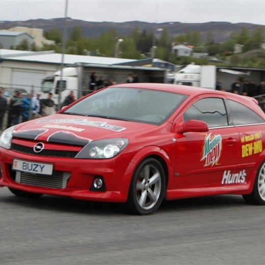 crop-2011_ba_1120__large_