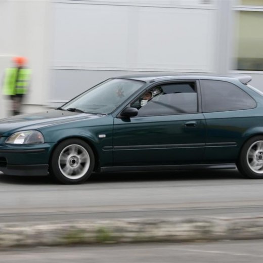 crop-2011_ba_2624__large_