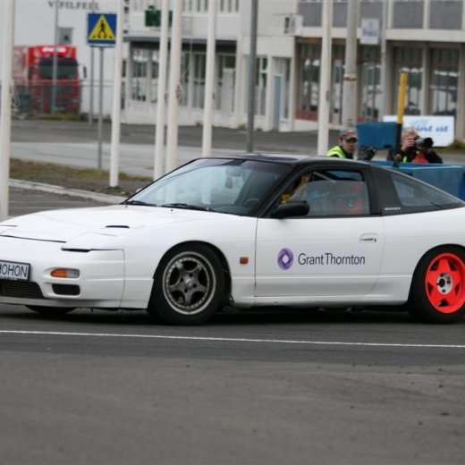 crop-2011_ba_2765__large_