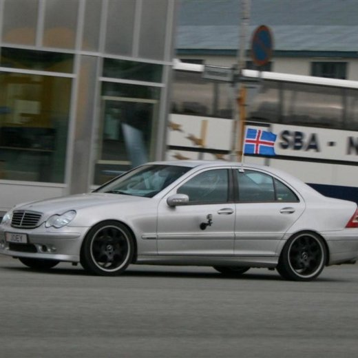 crop-2011_ba_2872__large_