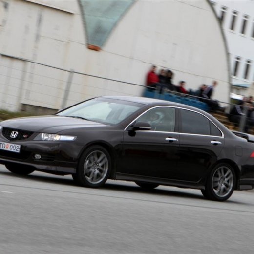 crop-2011_ba_612__large_