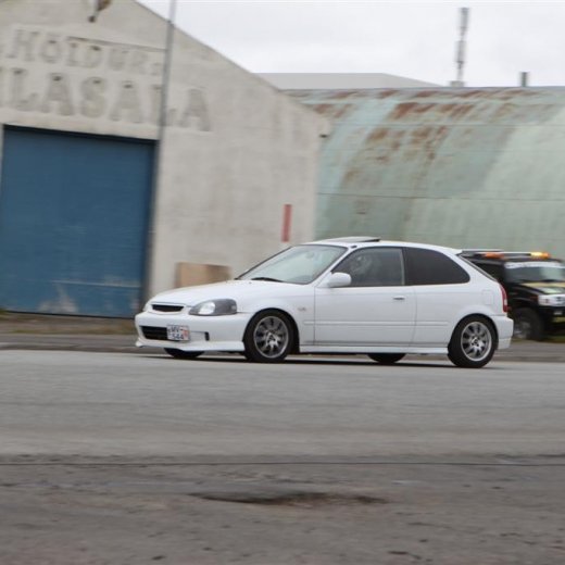 crop-2011_ba_614__large_