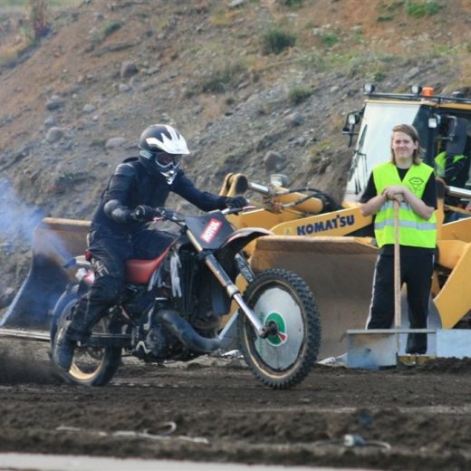 crop-img_9078__large_