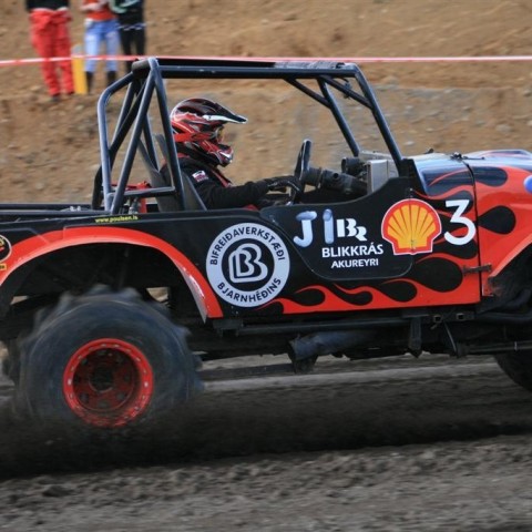 crop-img_9102__large_