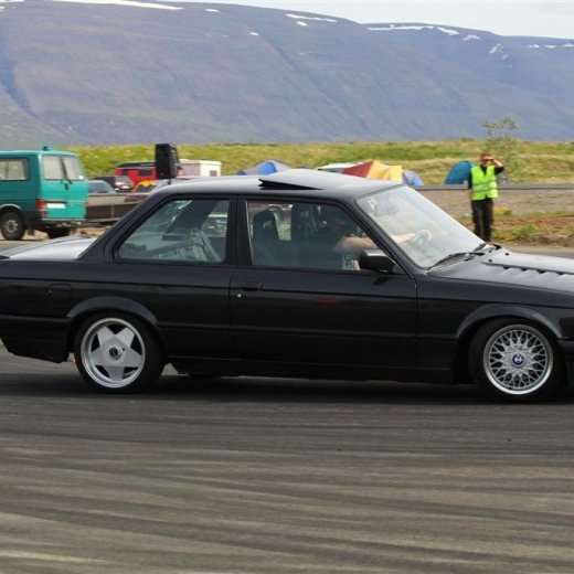 crop-h.jokull_400__large_