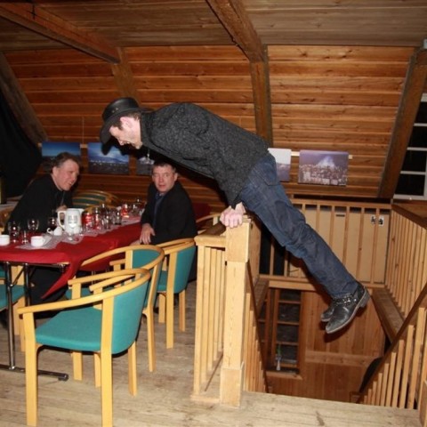 crop-18.02.2012_290__large_