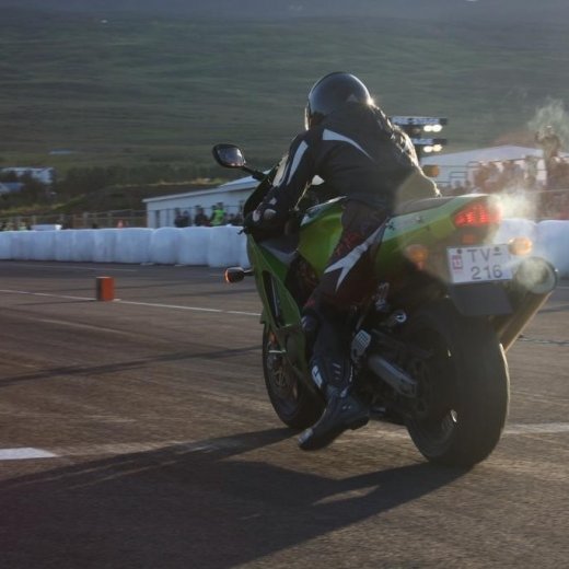 crop-100-img_4403__large_