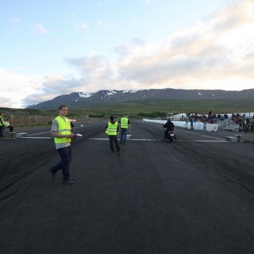 crop-205-img_4532__large_