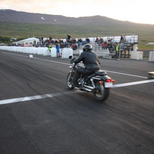 crop-210-img_4537__large_