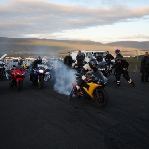 crop-212-img_4541__large_