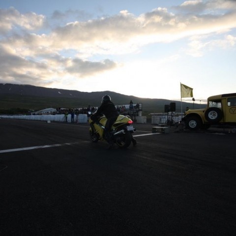 crop-136-img_4451__large_