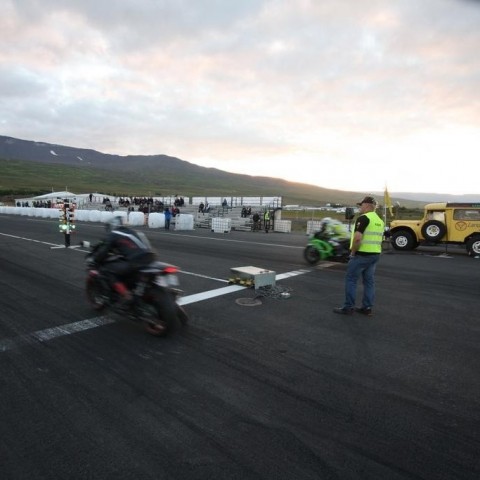 crop-253-img_4585__large_