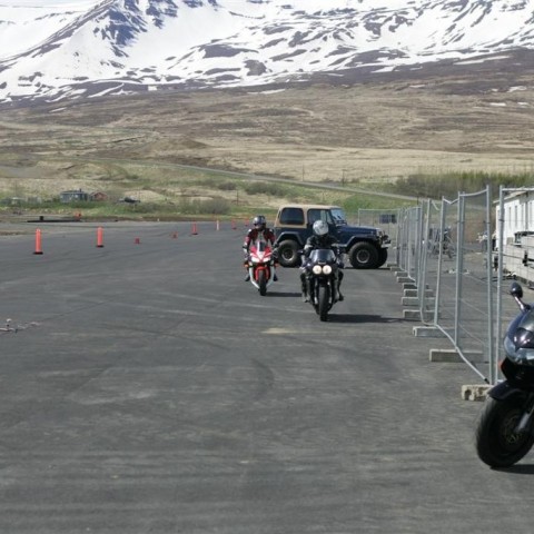 crop-nu1o5472__large_