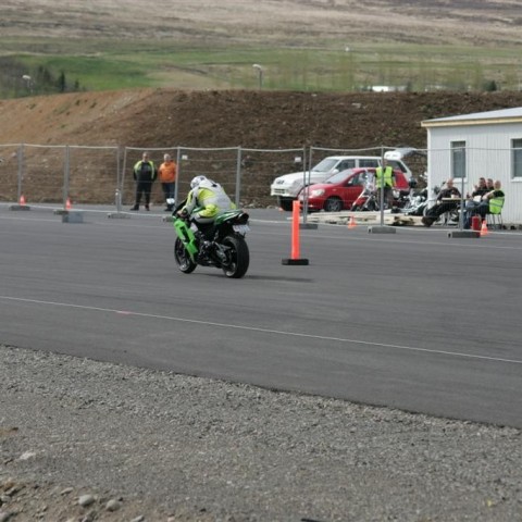 crop-nu1o5635__large_