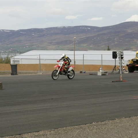 crop-nu1o5932__large_