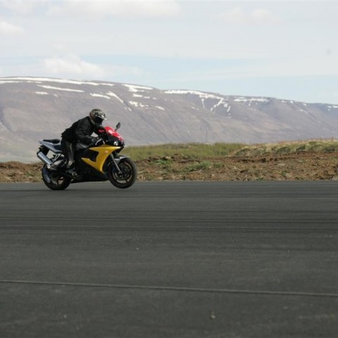 crop-nu1o6003__large_