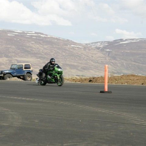 crop-nu1o6295__large_