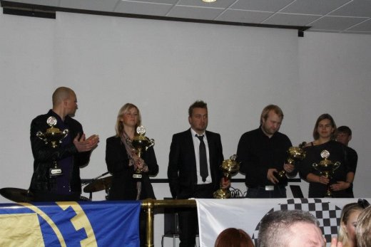 308804_4152528770123_1713597661_n