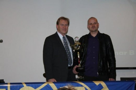 389_4601720288428_1778560689_n