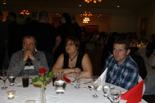 522413_4152470208659_1599465839_n