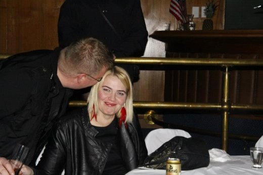 26661_4152560170908_1027818916_n