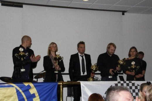 308804_4152528770123_1713597661_n