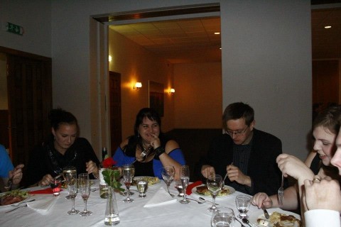 196053_4152456328312_1650527395_n