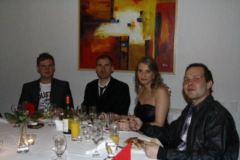 21809_4152429167633_90699806_n