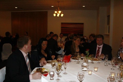 9234_4152429607644_1956841422_n