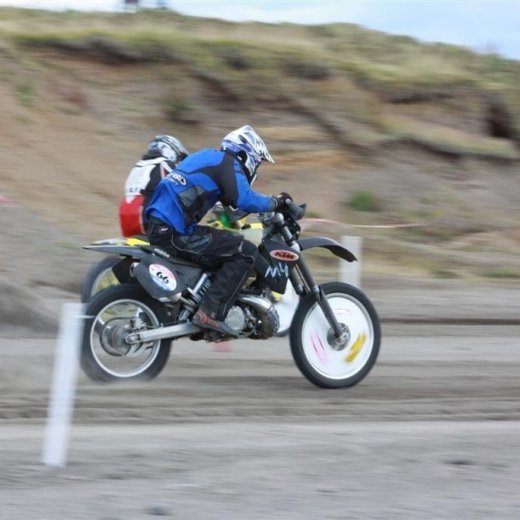 crop-img_9476__large_