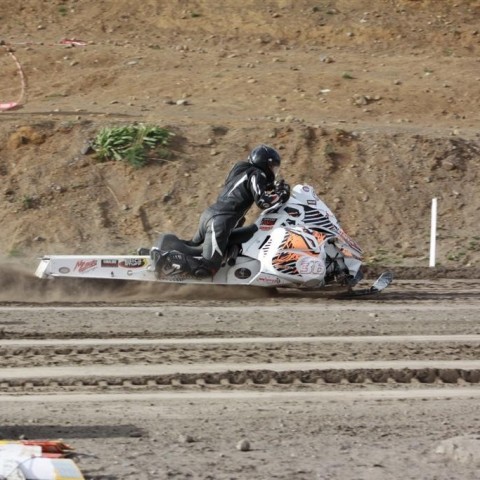 crop-img_9356__large_