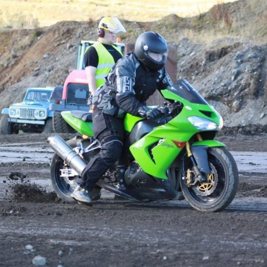 crop-img_9945__large_