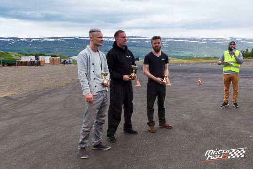 13428510_1626792437635854_5308119024129626405_n