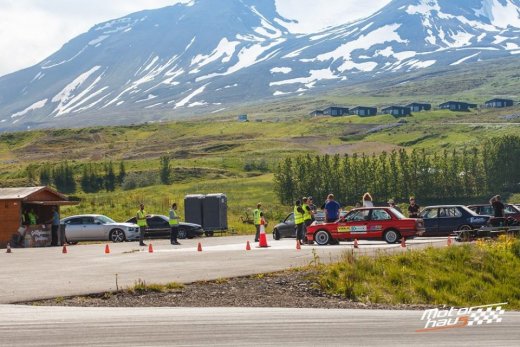 13501913_1626791737635924_8207489650295838826_n-1