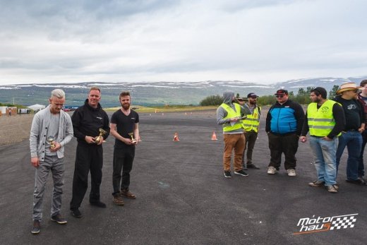 13507101_1626792440969187_7766210076051045922_n-1