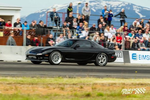 13466486_1626825714299193_8001069335819135378_n