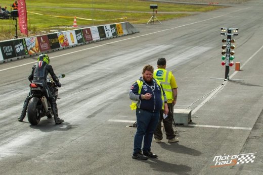 13508818_1626825994299165_2596699717917573893_n