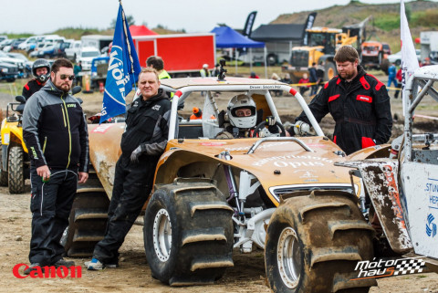 14086272_1656460101335754_2105521764416839836_o