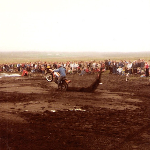 crop-2067621743_cceff54d22