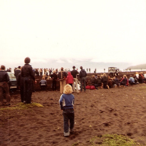 crop-2068412382_a515734acf