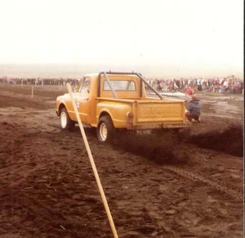 2068419476_684fac6c08