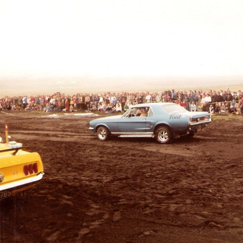 crop-2068418610_f8afa26f7e