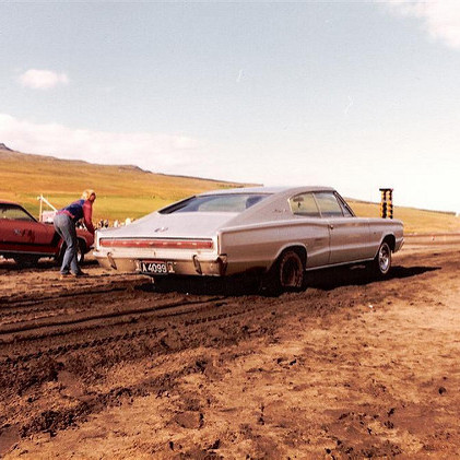 crop-6584759321_dae5e35293_z