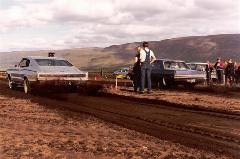 6584759945_20f324abfc_z