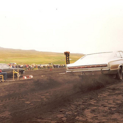 crop-6584759101_d81c832986_z